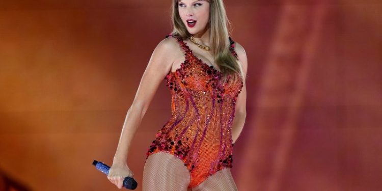 Group accused of using fake accounts to buy tickets to Taylor Swift and Springsteen shows