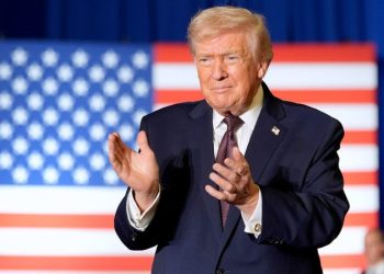 Moms org backs Trump’s efforts with ‘aggressive’ campaign against illicit Chinese vape: ‘This is personal’